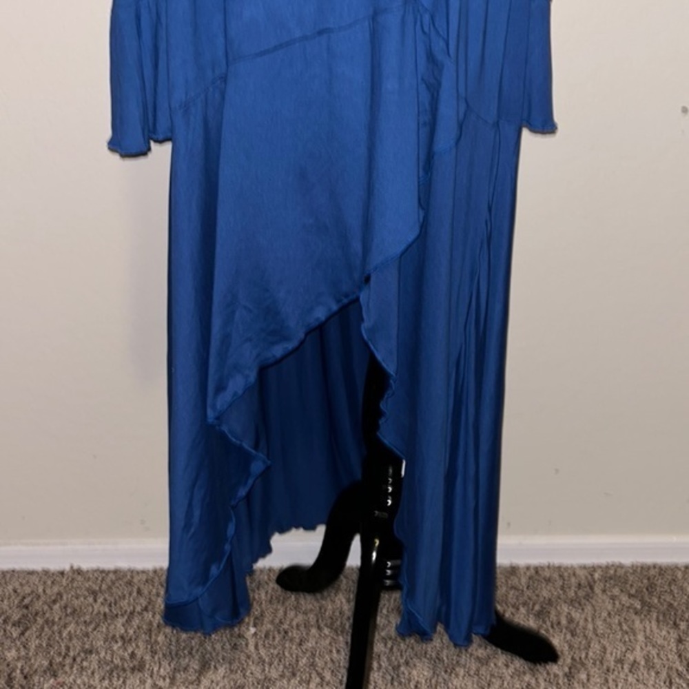 Shein women’s 3XL blue cold shoulder maxi dress - Picture 2 of 8